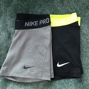 Small Nike Pro Dri-fit shorts